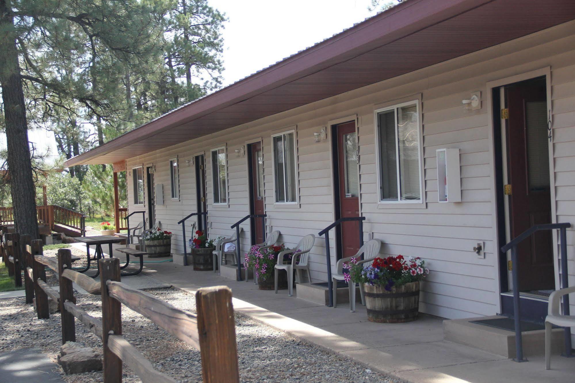 Mountain Landing Suites & Rv Park Pagosa Springs Exterior foto